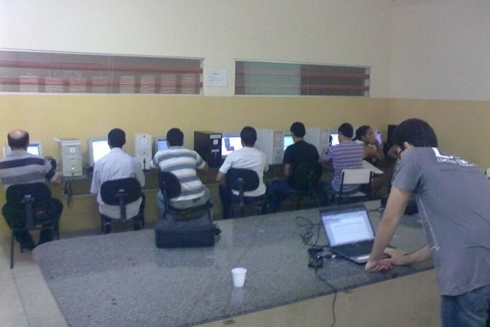 Campus III da UNEAL realiza migração para Software Livre