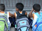Especialistas alertam sobre excesso de peso na mochila escolar