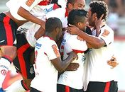 Mesmo sem estrelas Flamengo passa fácil pelo América-RJ: 3 a 1