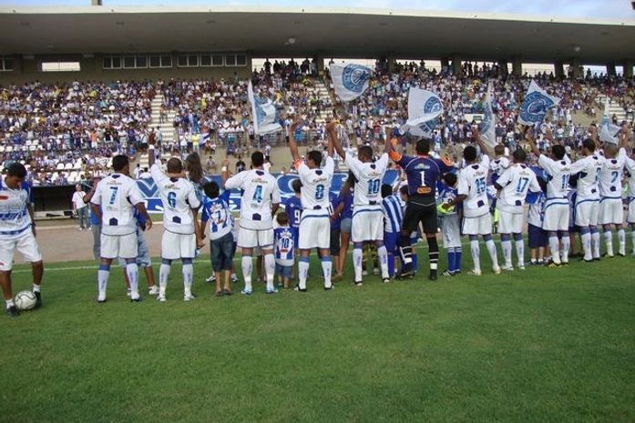 CSA precisa vencer Murici para superar início de crise no campeonato