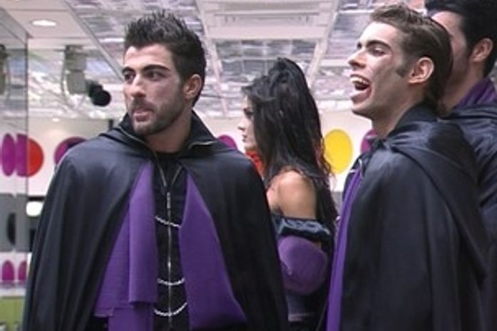 BBB: Festa marcada por selinhos e acertos de conta