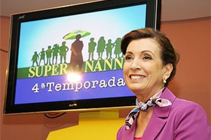Mudar o foco, SBT quer Supernanny para casais briguentos