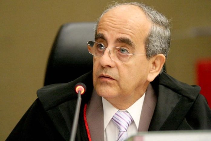 Desembargador Eduardo José de Andrade, relator do processo