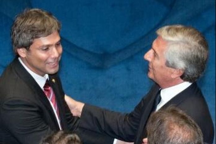 Ex-cara-pintada, Lindberg reencontra Collor no Senado