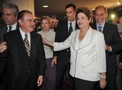 Dilma propõe 'pacto de avanço social' para erradicar miséria