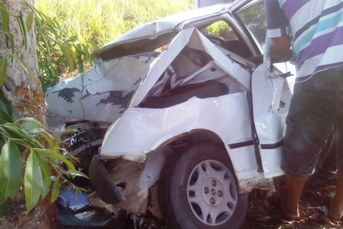 Fiat Uno de placa MUX 1334/AL,