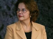 Dilma se irrita com declarações de Lobão e o chama para explicar Apagão