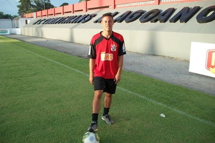 Após pré-temporada no Corinthians-AL, Robélio vai defender o Tocantinópolis