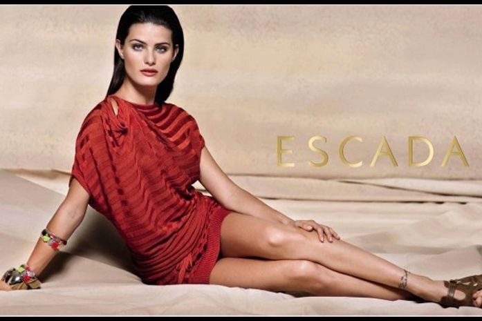 Isabeli Fontana armazena suas células-tronco em laboratório