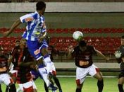 Corinthians  bate o CSA e aumenta o sofrimento : 3 a 1