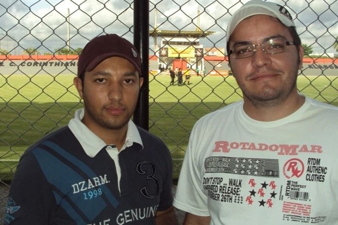 Berg Morais e França Junior em jogo do CSE