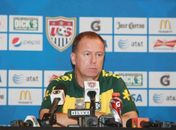 Mano homenageia Ronaldo: "simplicidade era de um iniciante"