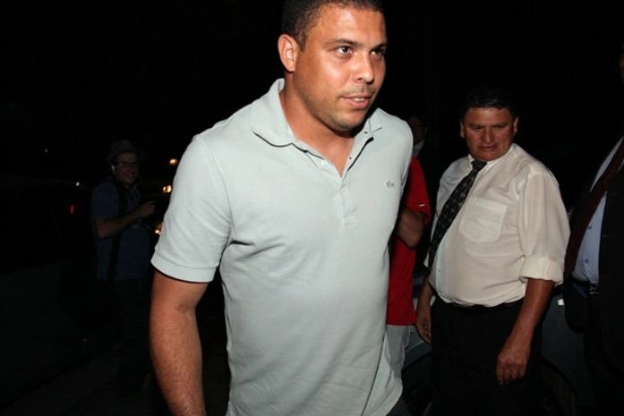 Bia: 'Ronaldo saiu como um garotinho que vai se despedir da escola'