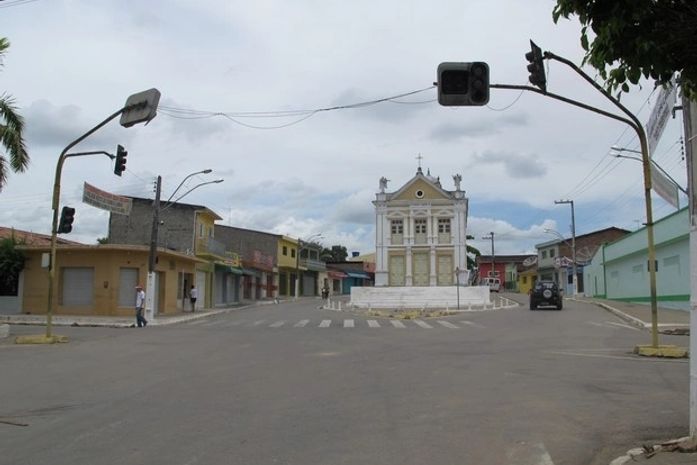 Igreja de Santa Tereza, no centro de Murici. Na enchente, a água se aproximou da construção
