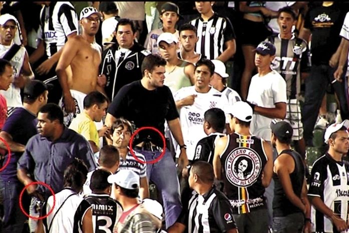 Vídeo :seis torcedores foram flagrados armados no jogo do Treze