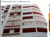 Casal pendura filha para tentar abrir apartamento