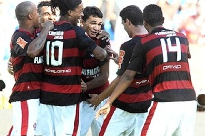 Nos penaltis, Flamengo elimina Botafogo e se garante na final da Taça Guanabara