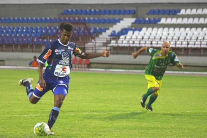 CSA desencanta e goleia o Ipanema no estádio Rei Pelé