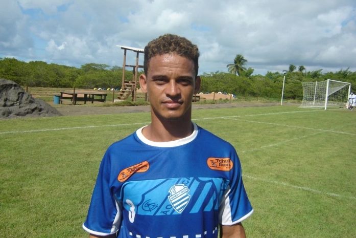 Atacante Peixinho acerta retorno ao Murici