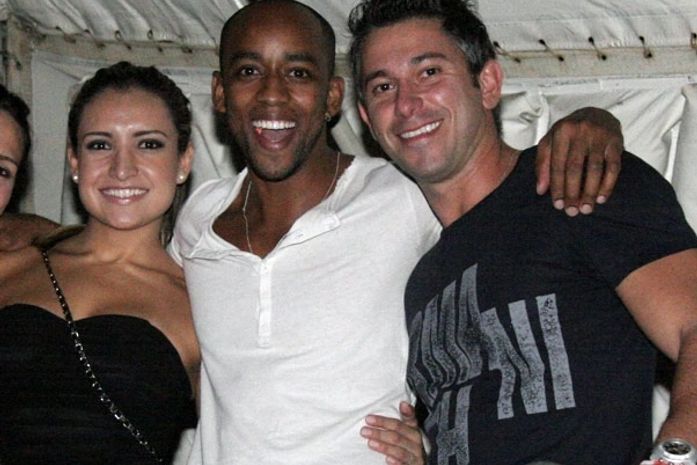 Natalia, Lucival e Alex Galletti no camarote para convidados do 'Bloco da Preta'