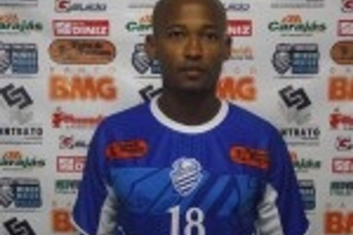 CSA anuncia contratação do volante DInho, vindo do Mato Grosso