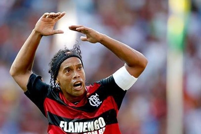 Vídeo:Ronaldinho brilha, Fla bate Boavista e é campeão da Taça Guanabara