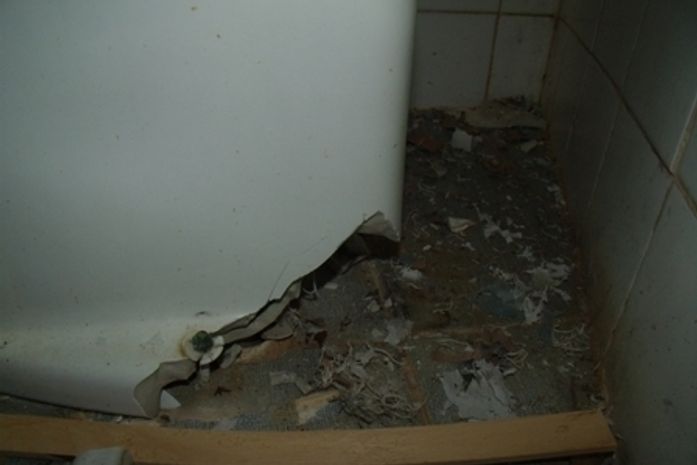 Vaso sanitário foi danificado pela explosão