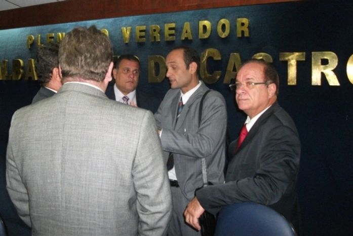 Orçamento é aprovado e remanejamento fica em 10%