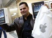 Lançamento do iPad na Europa: 15 milhões de
unidades vendidas no mundo 