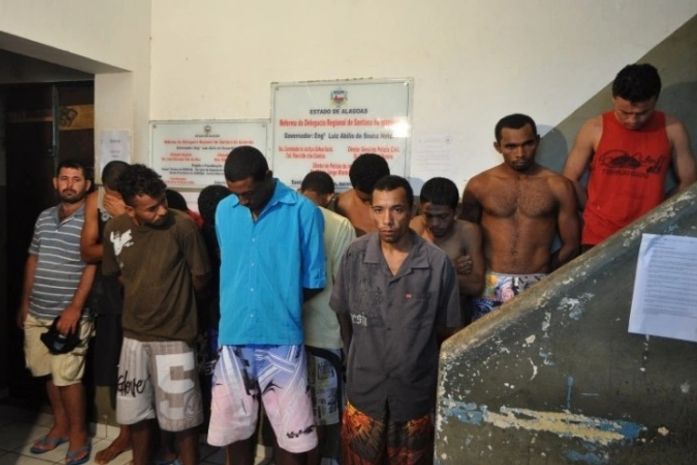 Polícia Civil deflagra mega operação contra o tráfico no Sertão