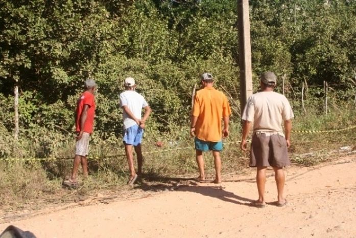 Corpo é encontrado sem cabeça em povoado de Penedo