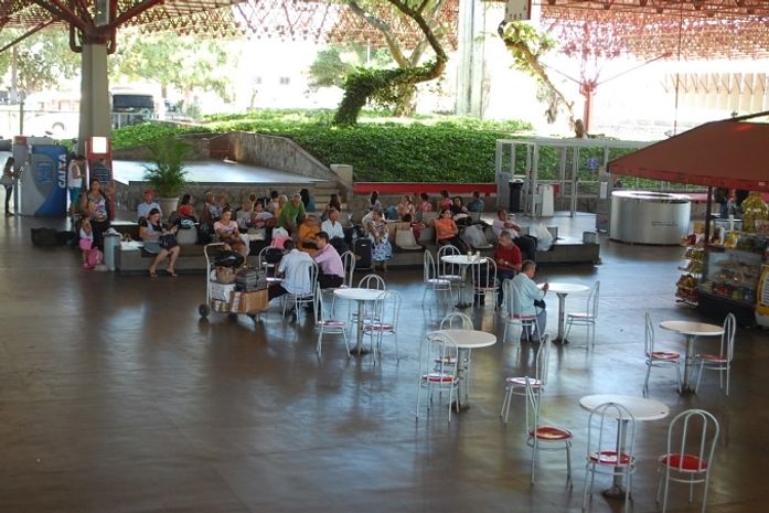 Movimentação ainda é pequena no terminal rodoviário