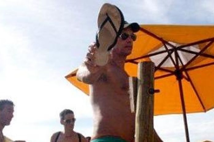 Fotógrafo diz que Vitor Fasano tentou agredi-lo; ator nega