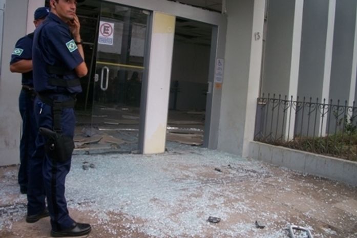 Arquivo - Agência BB, após roubo com o uso de dinamite
