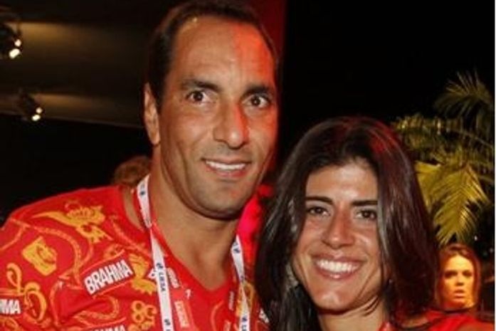 Em camarote no carnaval, Edmundo diz que já fez sexo com homens