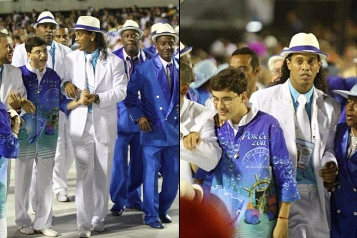 Ronaldinho Gaúcho se ecantou por Aparecida Petrovick, diz jornal