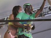 Nicole Bahls dá um chega mais em Will.I.Am, do Black Eyed Peas