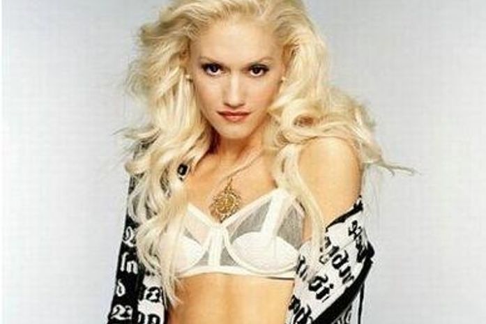 Aos 41, Gwen Stefani diz que manter a forma é uma "batalha"