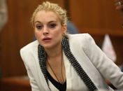 Joalheria leiloará colar de US$ 2.500 roubado por Lindsay Lohan