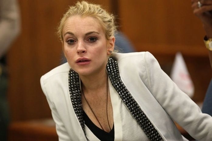 Lindsay Lohan é banida de hotel não pagar a conta de US$ 46 mil