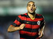 Fim do sonho: Luxemburgo diz que Flamengo não contratará Adriano