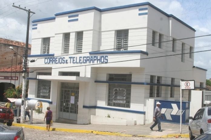 Princípio de incêndio interdita agência dos Correios
