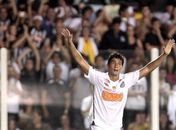 Ganso se entusiasma com salários no rival e ironiza oferta do Santos