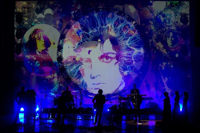 Atom Pink Floyd apresenta "Coming back to life" em Maceió