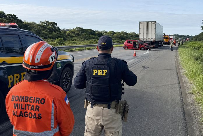 CBMAL e PRF em rodovia