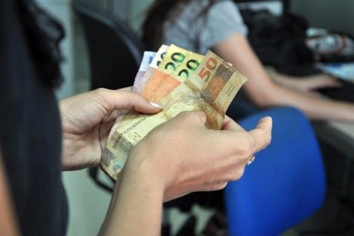 Governo do Estado libera segunda faixa salarial nesta terça-feira (11)