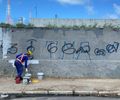 Antigo ponto de lixo no Jacintinho é pichado um dia após revitalização