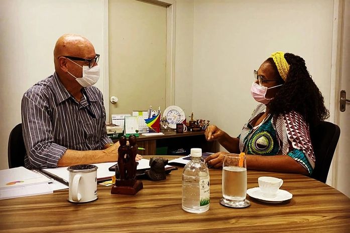 Material com registros gravados da cerimônia de deposição das cinzas de Abdias Nascimento, na Serra da Barriga será reeditado pela SECOM,AL.