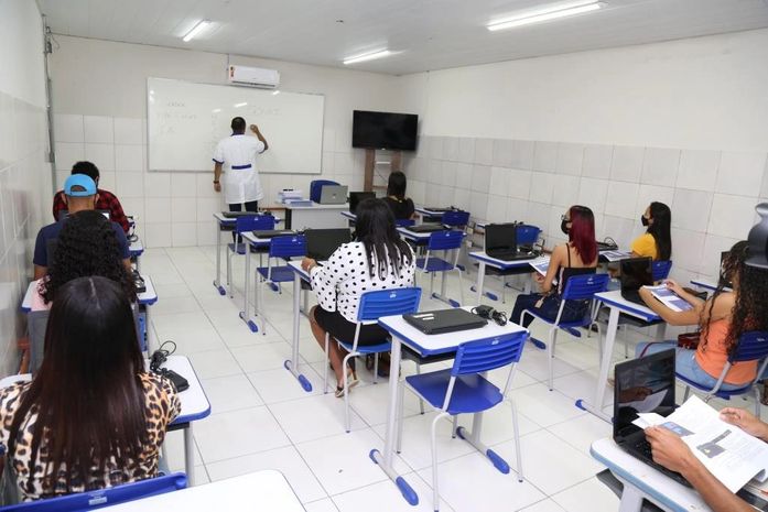 Mais de 60 alunos iniciam cursos nesta terça-feira (01), em São Miguel dos Campos