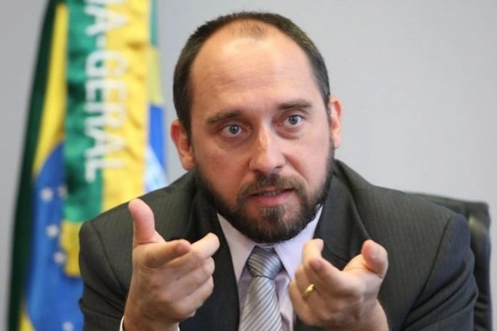 Polêmica: Governo Federal bloqueia compra de terras por estrangeiros
